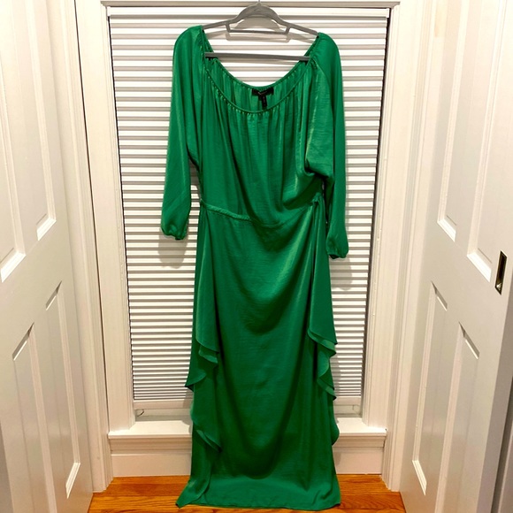 BCBGMaxAzria | Dresses | Cari Kelly Green Bcbg Maxazria Dress | Poshmark